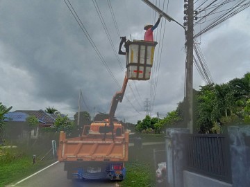 05.jpg